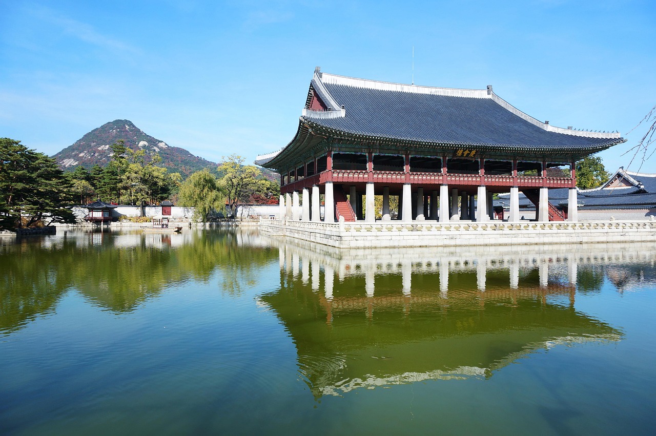 传承传统文化，共筑精神家园